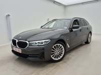 Pogled od napred levo