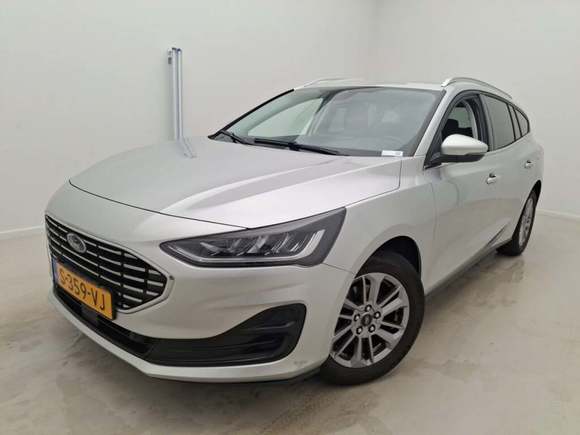 Pogled od napred levo