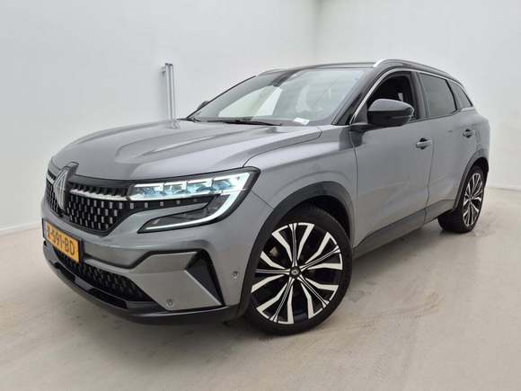 Pogled od napred levo