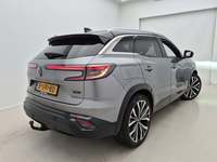 Pogled od pozadi desno