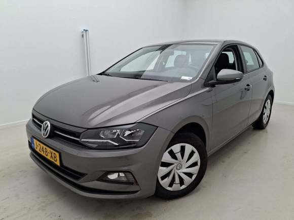 Pogled od napred levo