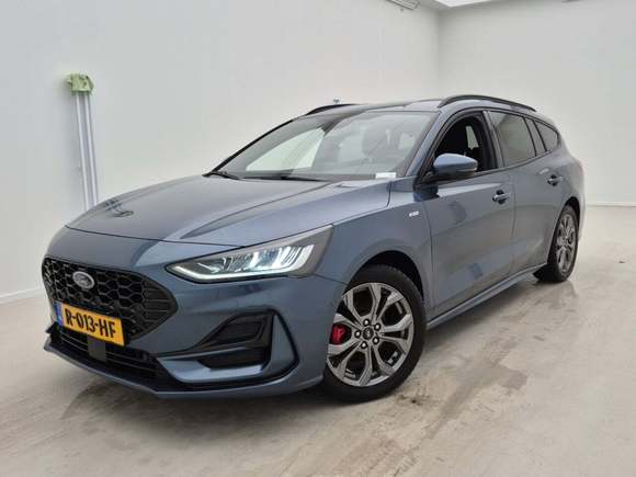 Pogled od napred levo