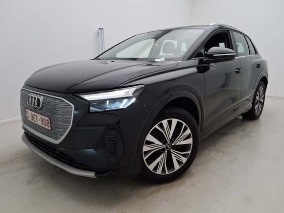 Pogled od napred levo