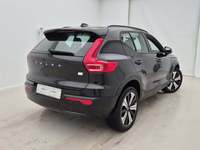 Pogled od pozadi desno