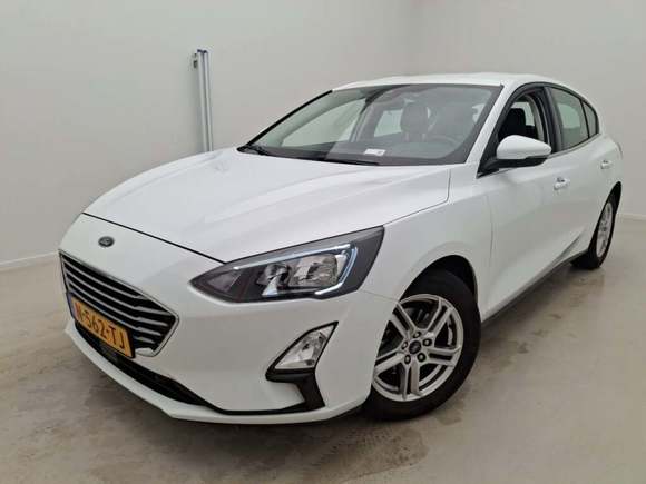 Pogled od napred levo