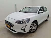 Pogled od napred levo