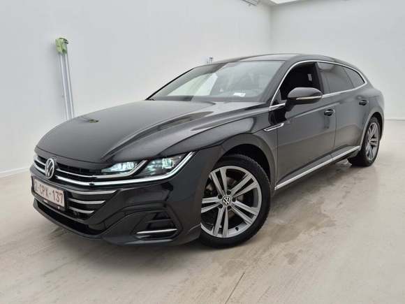 Pogled od napred levo