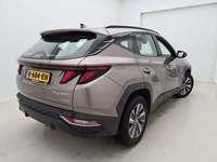 Pogled od pozadi desno