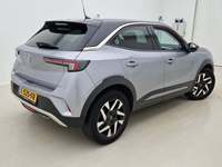 Pogled od pozadi desno