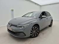 Pogled od napred levo