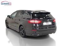 Vaade tagant vasakult