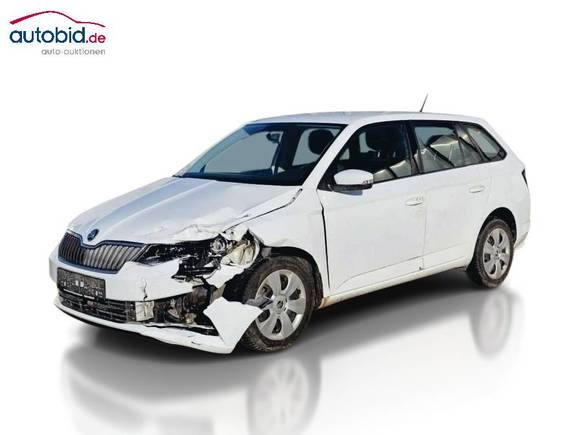 Pogled od napred levo