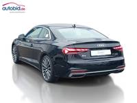 Pogled od pozadi levo