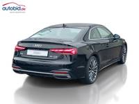 Pogled od pozadi desno