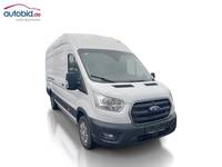 Pogled sprijeda desno