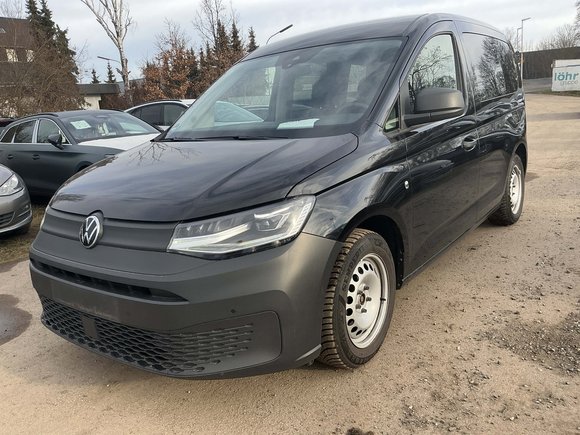 Pogled od napred levo