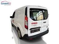 Pogled od pozadi levo