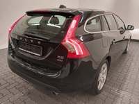 Pogled od pozadi desno