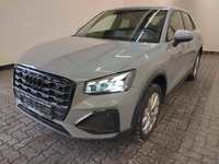 Pogled od napred levo