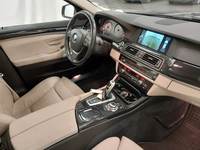 Вид на салон