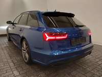 Pogled od pozadi levo