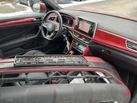 Вид на салон