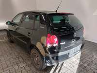 Pogled od pozadi levo