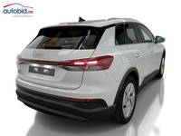 Pogled od pozadi desno