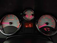 Pogled kombi instrument