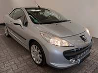 Pogled desno spredaj