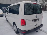 Pogled od pozadi levo