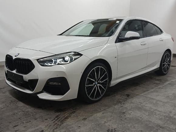 Pogled sprijeda lijevo