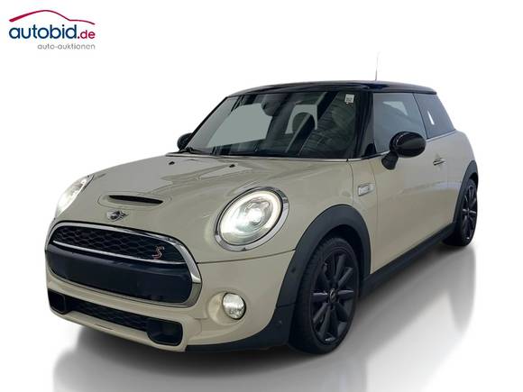 Pogled sprijeda lijevo