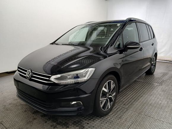 Pogled sprijeda lijevo