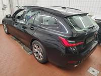 Pogled od pozadi levo