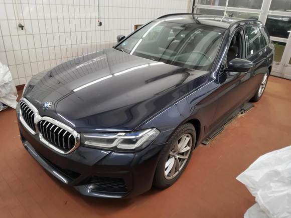 Pogled od napred levo