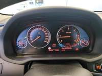 Pogled na kombinovani instrument