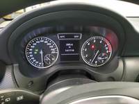 Pogled na kombinovani instrument