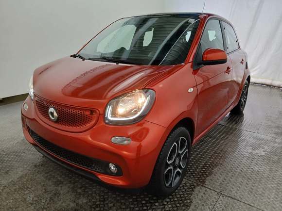 Pogled sprijeda lijevo