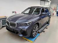 Pogled sprijeda lijevo