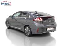 Aanzicht achter links