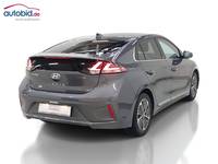 Aanzicht achter rechts