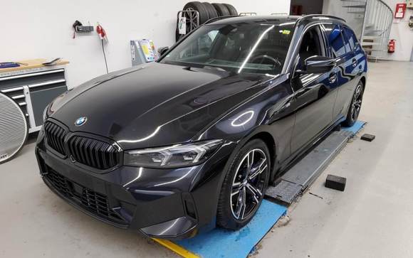 Náhled zpředu zleva