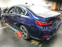 Vaade tagant vasakult