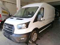 Pogled od napred levo