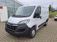 Pogled od napred levo