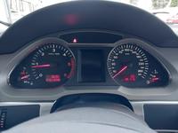 Pogled na kombinovani instrument