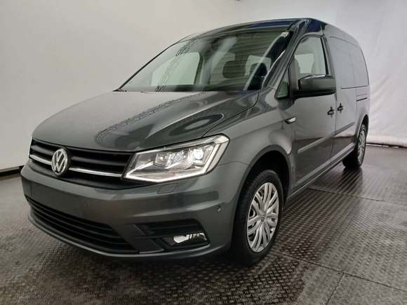 Pogled sprijeda lijevo