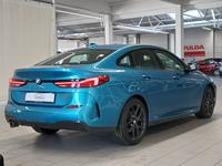 Náhľad zozadu sprava