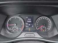 Pohled na přístrojovou desku